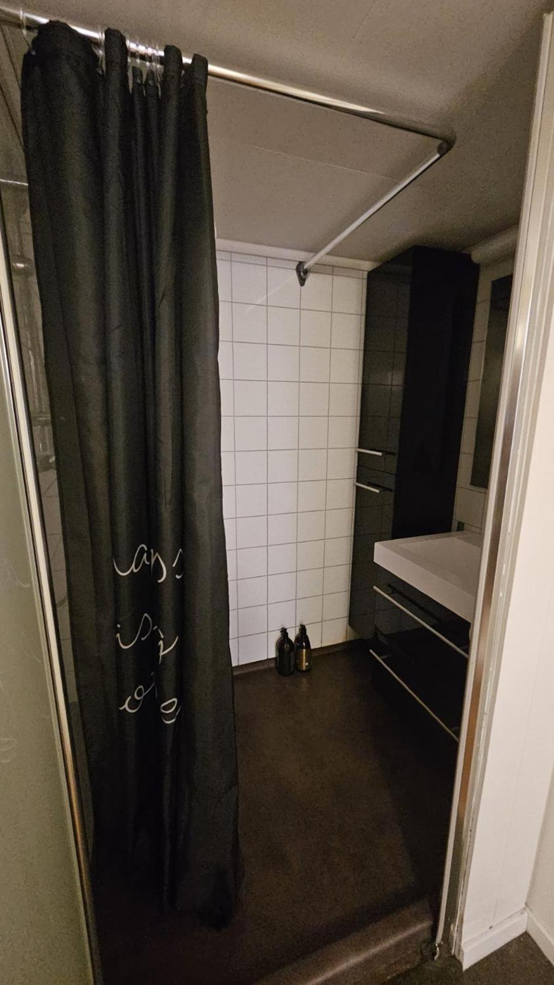 Central And Large Cosey Apartment 斯塔万格 外观 照片