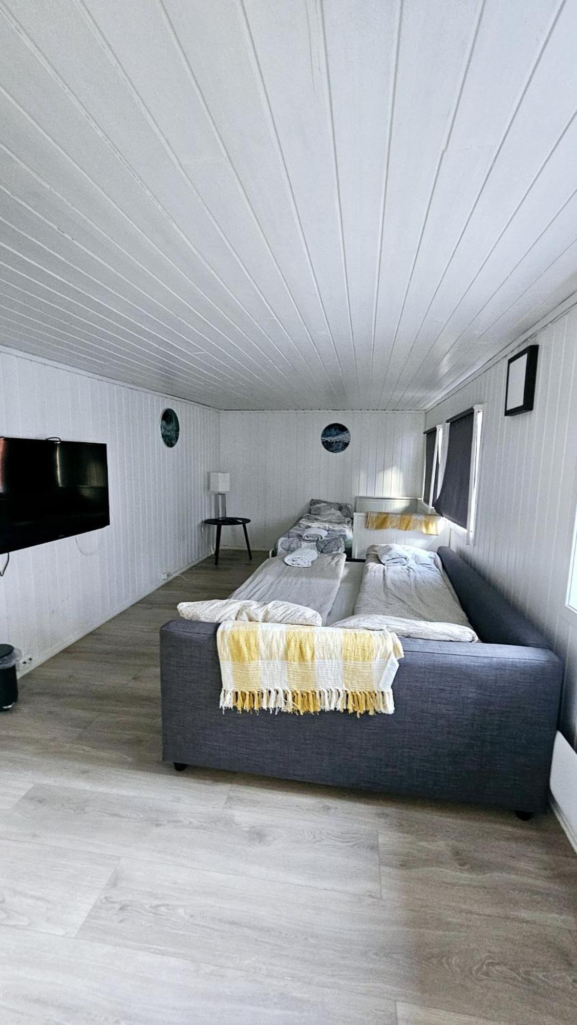 Central And Large Cosey Apartment 斯塔万格 外观 照片